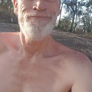 Newbynudist