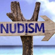 nudista_navarro1