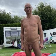 nudistbarefoot