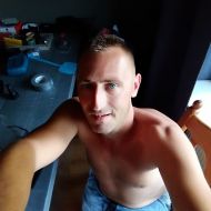 Nudistw