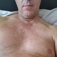 1guyhangingout