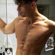 Nikos